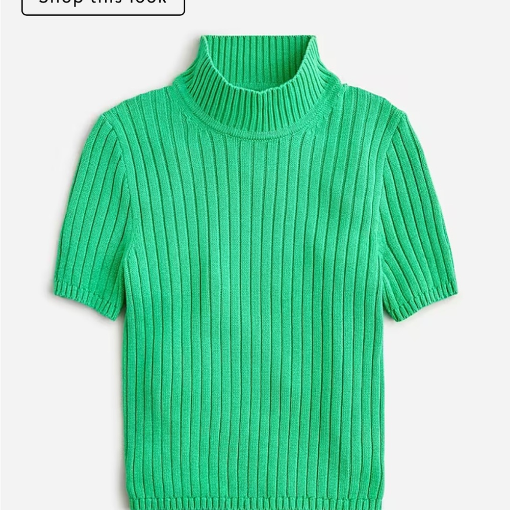 ISO cotton blend short sleeve turtleneck sweater in white/cream!